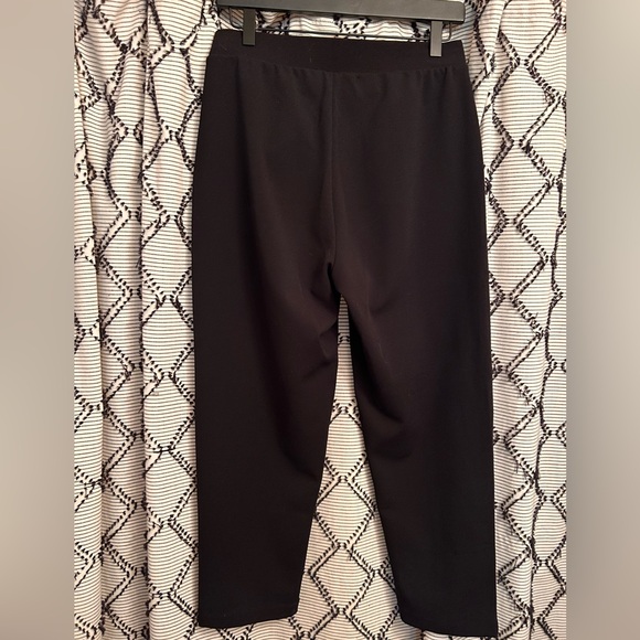 Loft Pull-on Cropped Straight Leg pant - Picture 4 of 5